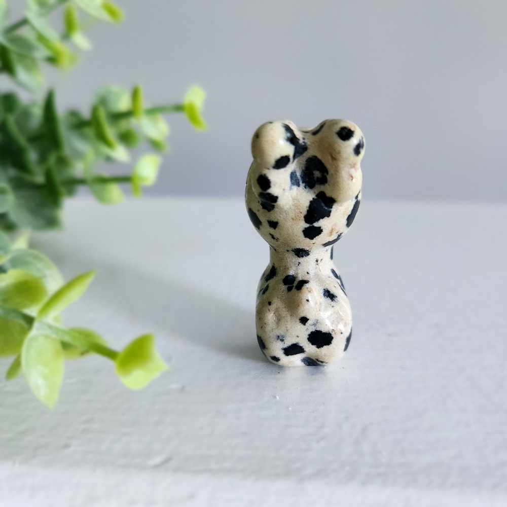 Dalmation jasper deer or reindeer - mini crystal carving - Picture 4 of 6